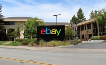 eBay, vendere diventa gratis: niente più commissioni per i privati In foto una sede del marketplace ebay.