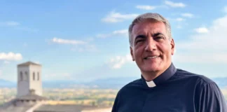 Don Walter Insero nel programma RaiPLay Francesco d’Assisi e i suoi ribelli.
