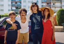 Just an Illusion – La mia famiglia quasi perfetta, la nuova commedia di Toledano e Nakache alla Festa del Cinema di Roma In foto i protagonisti del film Just an Illusion – La mia famiglia quasi perfetta.