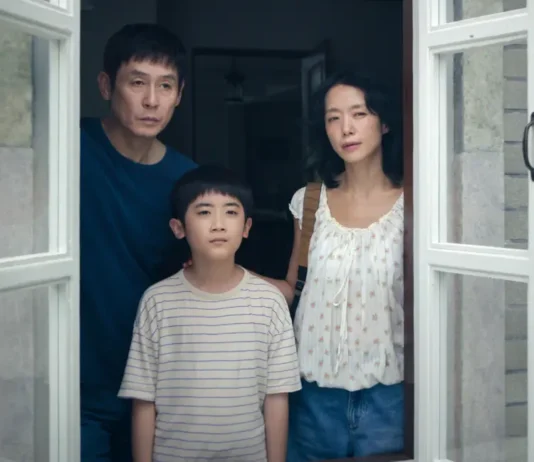 Possible Love vince il Leone d’Argento Gran Premio della Giuria a Venezia e arriva su Netflix In foto i protagonisti del film Netflix Possible Love.