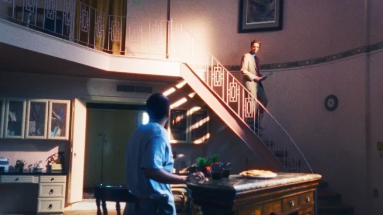 Robert Pattinson nel film Primetime.