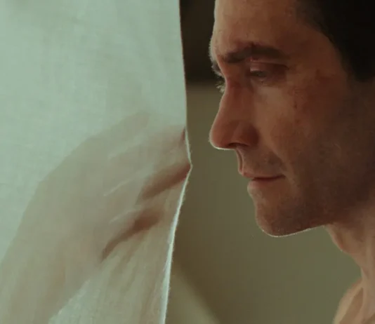 Rimani ancora: Jake Gyllenhaal nel teaser trailer del nuovo film di M. Night Shyamalan Jake Gyllenhaal nel film Rimani ancora.