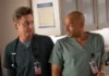 Zach Braff e Donald Faison nella stagione 2 del revival di Scrubs.