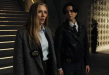 The Exorcist: I Martiri, Scarlett Johansson affronta un male oscuro nel trailer del nuovo horror Scarlett Johansson nell'horror The Exorcist: Martyrs.